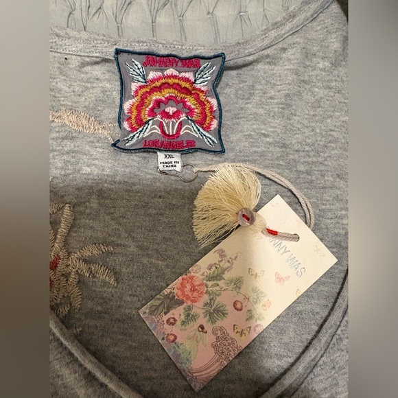 Johnny Was
Mei Relaxed Everyday Long Tee - Heather Gray, XXL - Picture 7 of 10